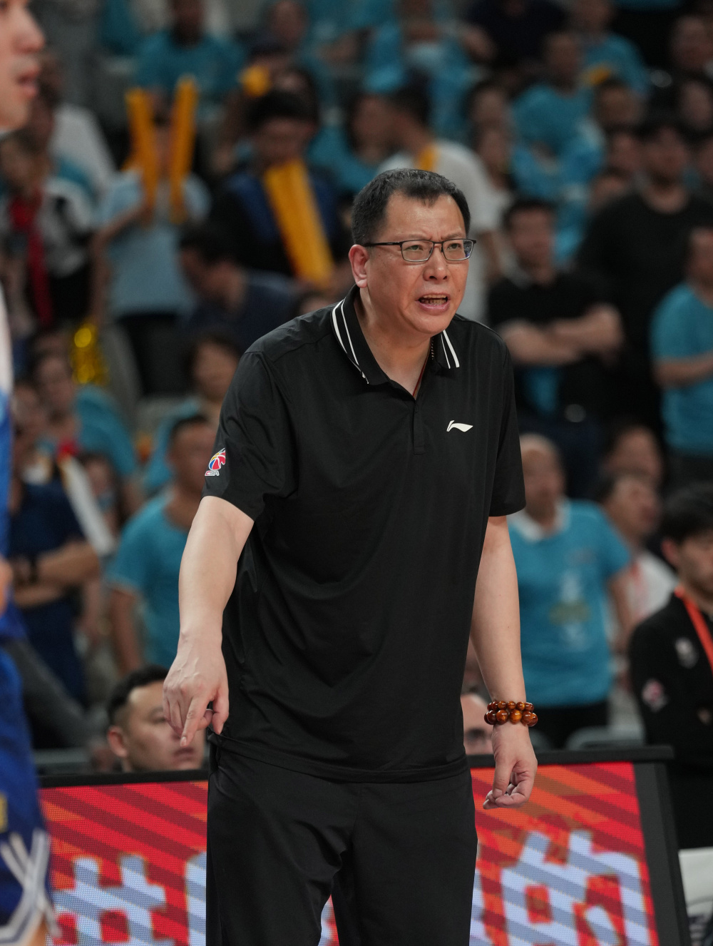 今夜体能课后，纽约尼克斯门线救险备战CBA常规赛，气氛紧张，临场指挥获称赞的简单介绍-九游下载安装